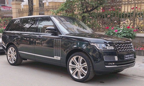 Cận cảnh xe Range Rover SVAutobiography 20 tỷ tại Lào Cai